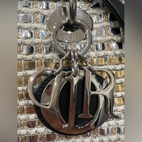 Lady Dior bag in rare metallic tweed - Picture 5 of 17